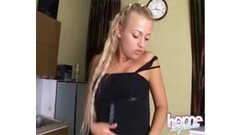 Teen puts a glass in her pussy in this sex movie Thumb