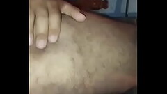 Mi amigo venezolano hetero se mete dedos para mi Thumb