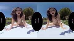 VRALLURE Come Join Me Outside! Thumb