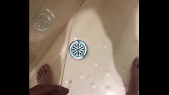 Meando en la ducha, periscope. Thumb
