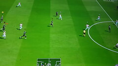b. v. EN FIFA Thumb