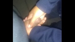 MzKiwi'_s helping hand Thumb