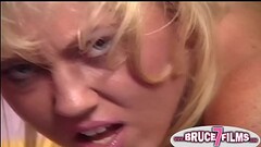 Lesbians in retro 3way Thumb